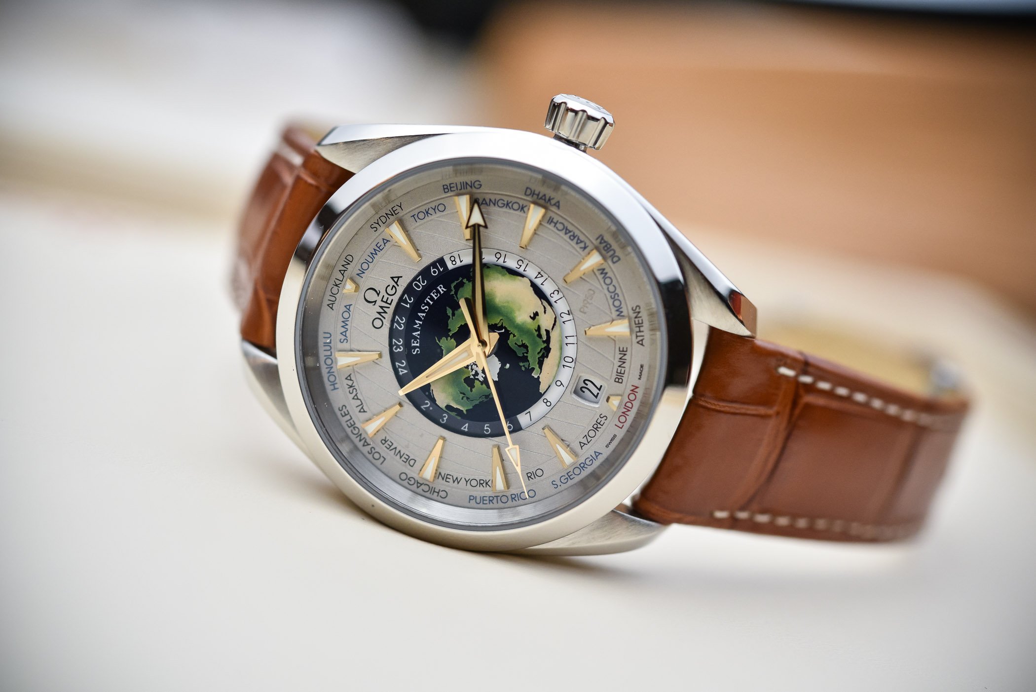 Worldtimer gmt online omega