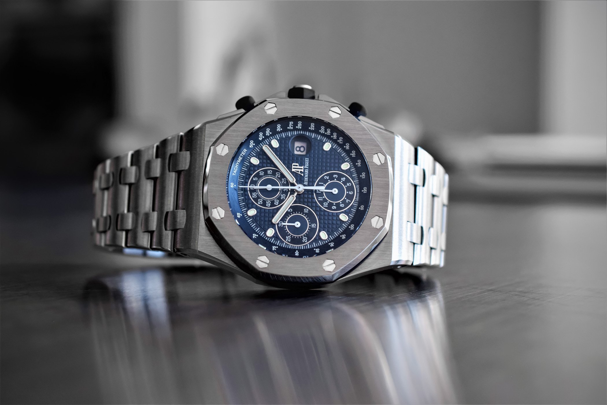 Royal oak 2025 offshore price