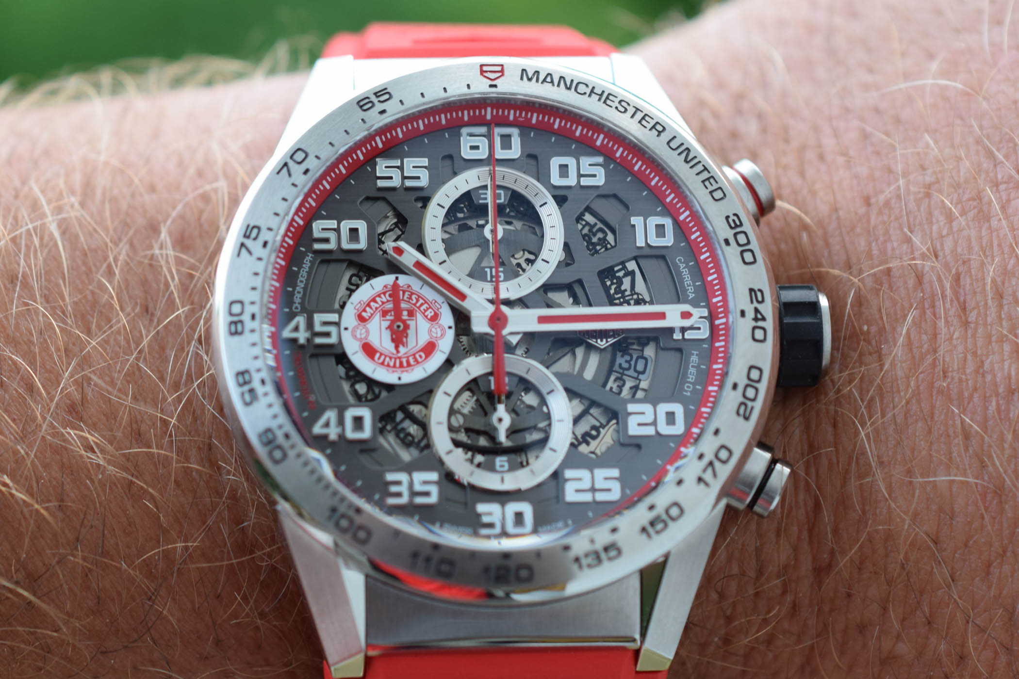 TAG Heuer Carrera Heuer 01 Manchester United Special Edition