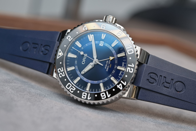 Review - Oris Aquis GMT Date (Specs & Price)