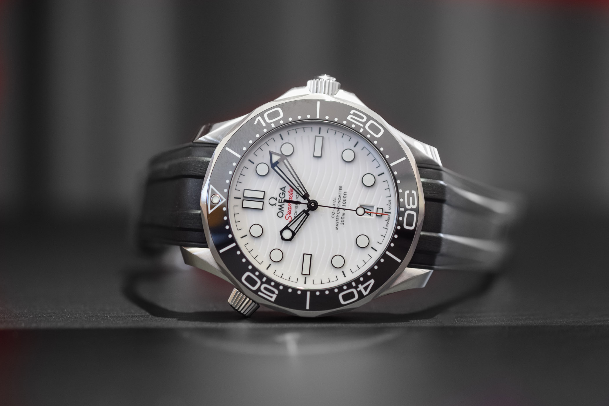 Omega Seamaster Diver 300M White Ceramic Dial Master Chronometer 210.30.42.20.04.001