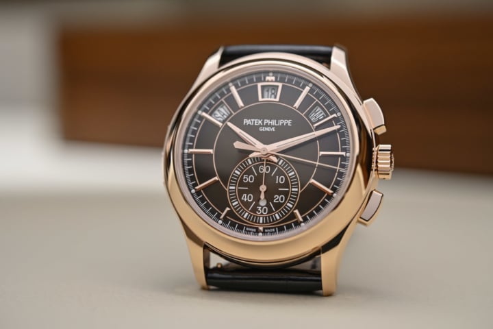 Hands-On - Patek Philippe Chronograph Annual Calendar 5905R-001 Brown ...