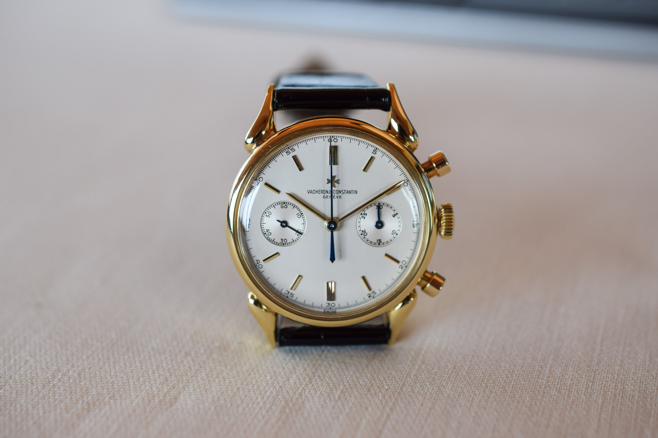 In Depth The Vacheron Constantin 1955 Cornes de Vache And