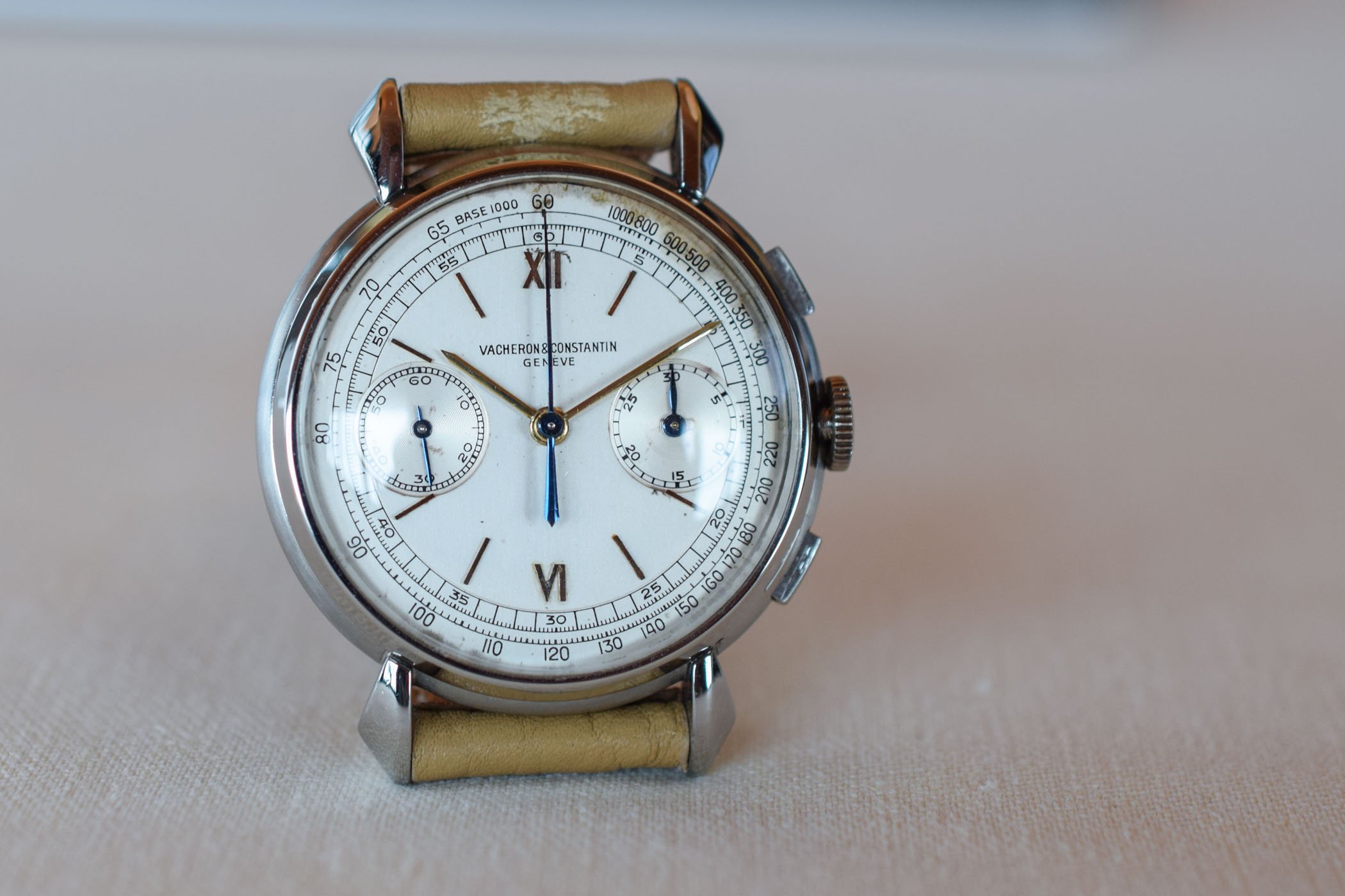 In Depth The Vacheron Constantin 1955 Cornes de Vache And