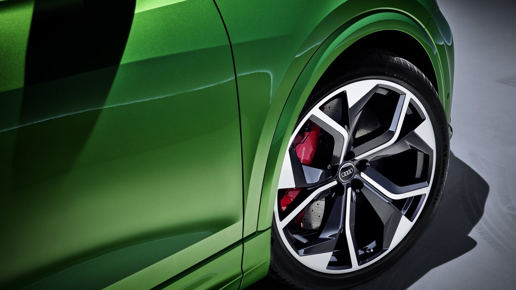 Audi RS Q8 2020 official pics-5