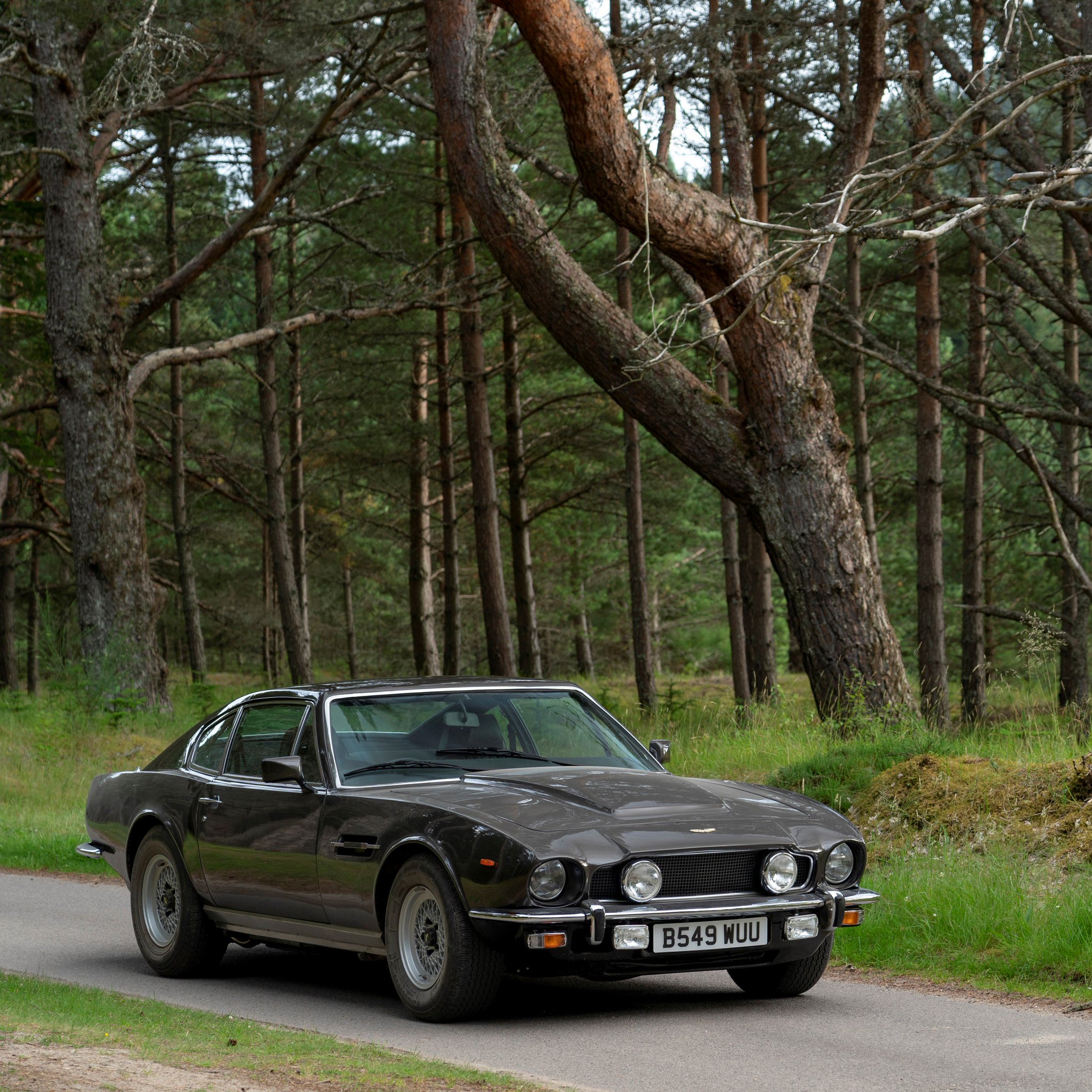 James Bond 25 No Time To Die - Cars list Aston Martin - 2