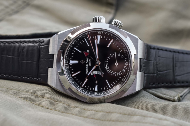 Vacheron Constantin Overseas Dual Time Black Dial / Review & Price