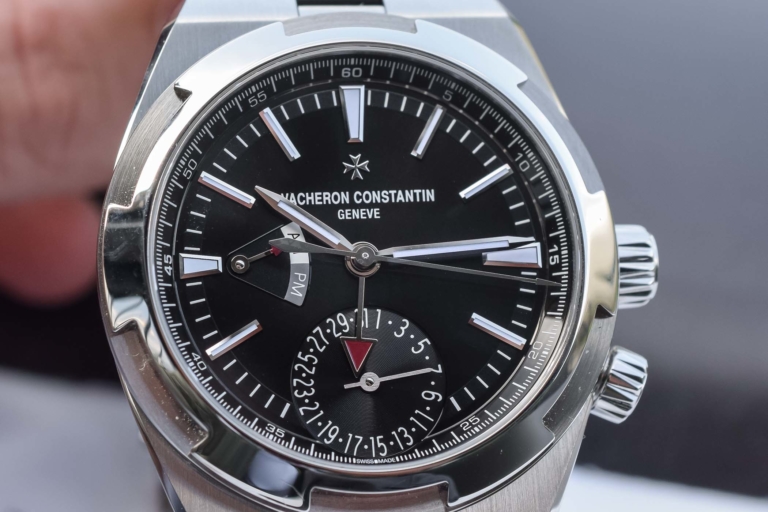 Vacheron Constantin Overseas Dual Time Black Dial / Review & Price