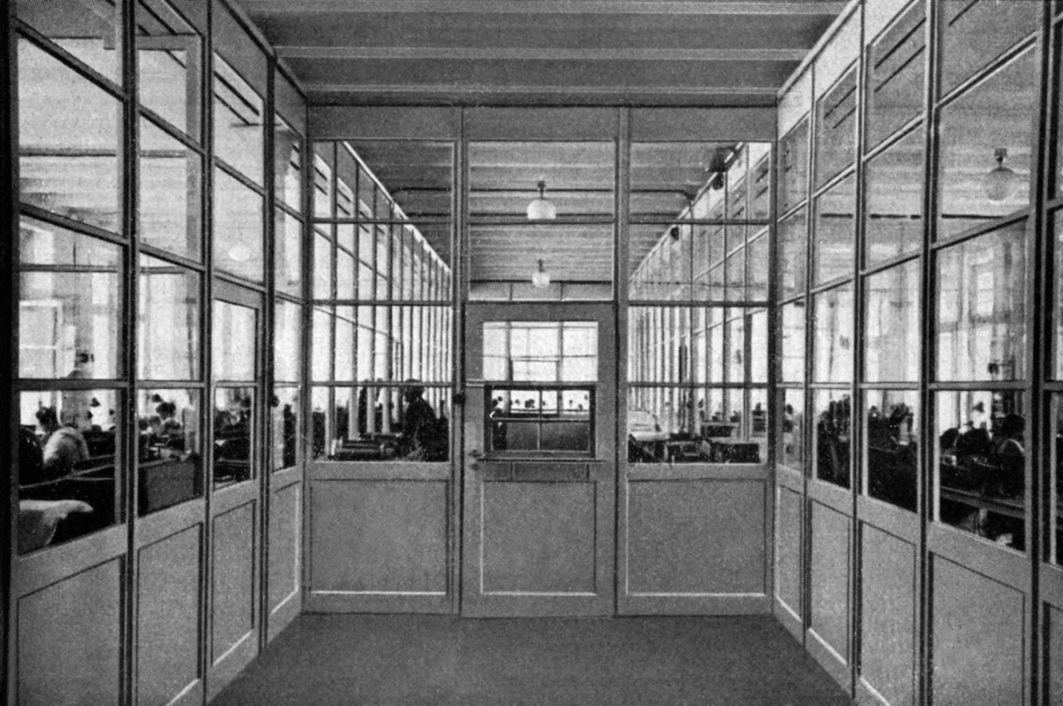 Hanhart Manufactory 1930s Gutenbach - 1