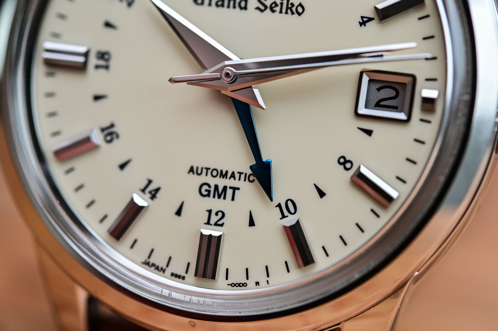 Grand Seiko Elegance GMT SBGM221