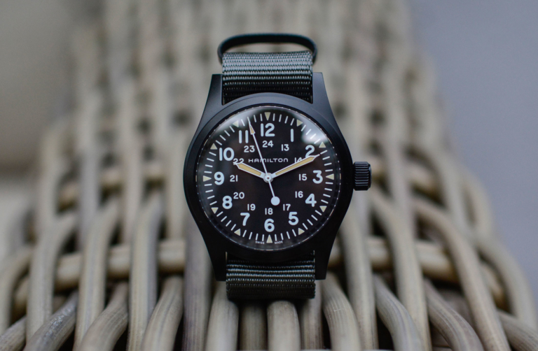 Hamilton Khaki Field Mechanical 38mm Black PVD // Review, price