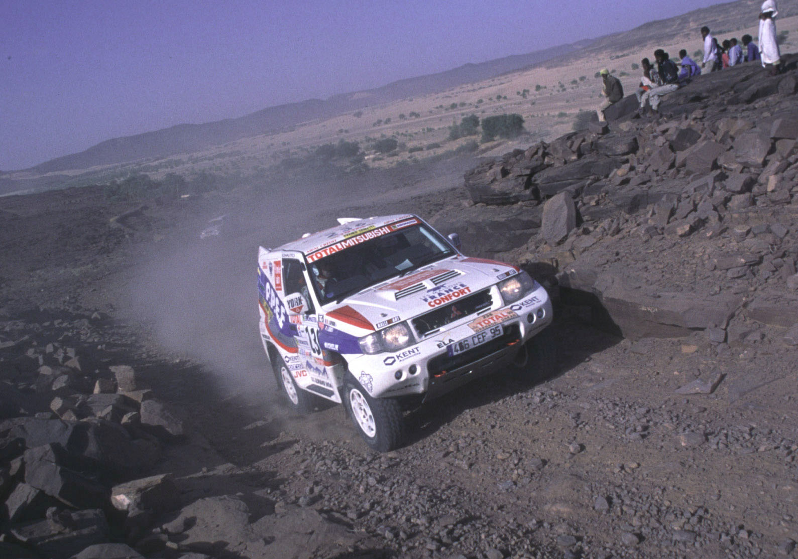 The Mitsubishi Pajero, a Dakar legend.