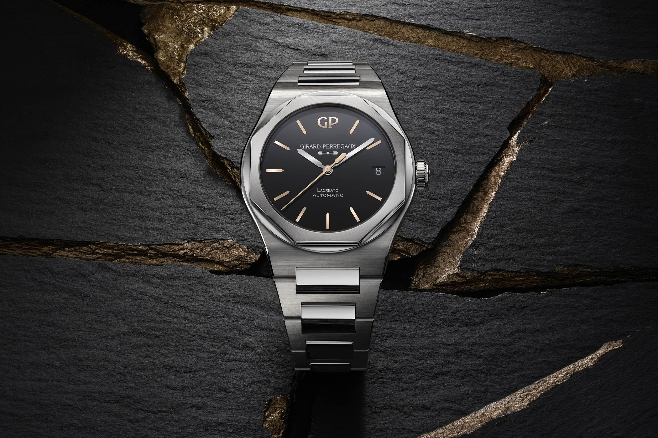 Girard-Perregaux Laureato 42mm Infinity Edition Onyx Dial for Wempe