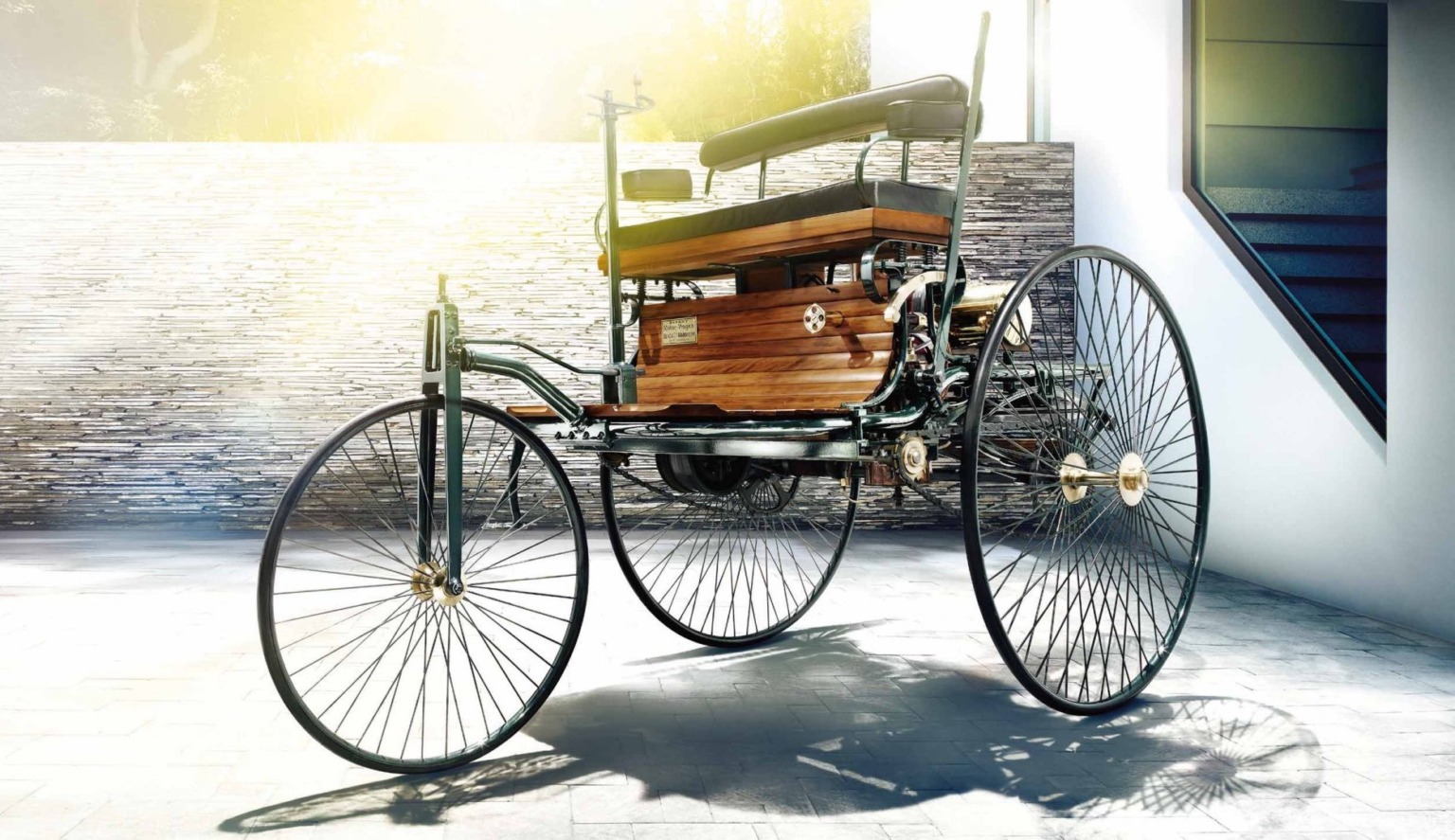 ThreeWheeled Cars Throughout History Monochrome Watches