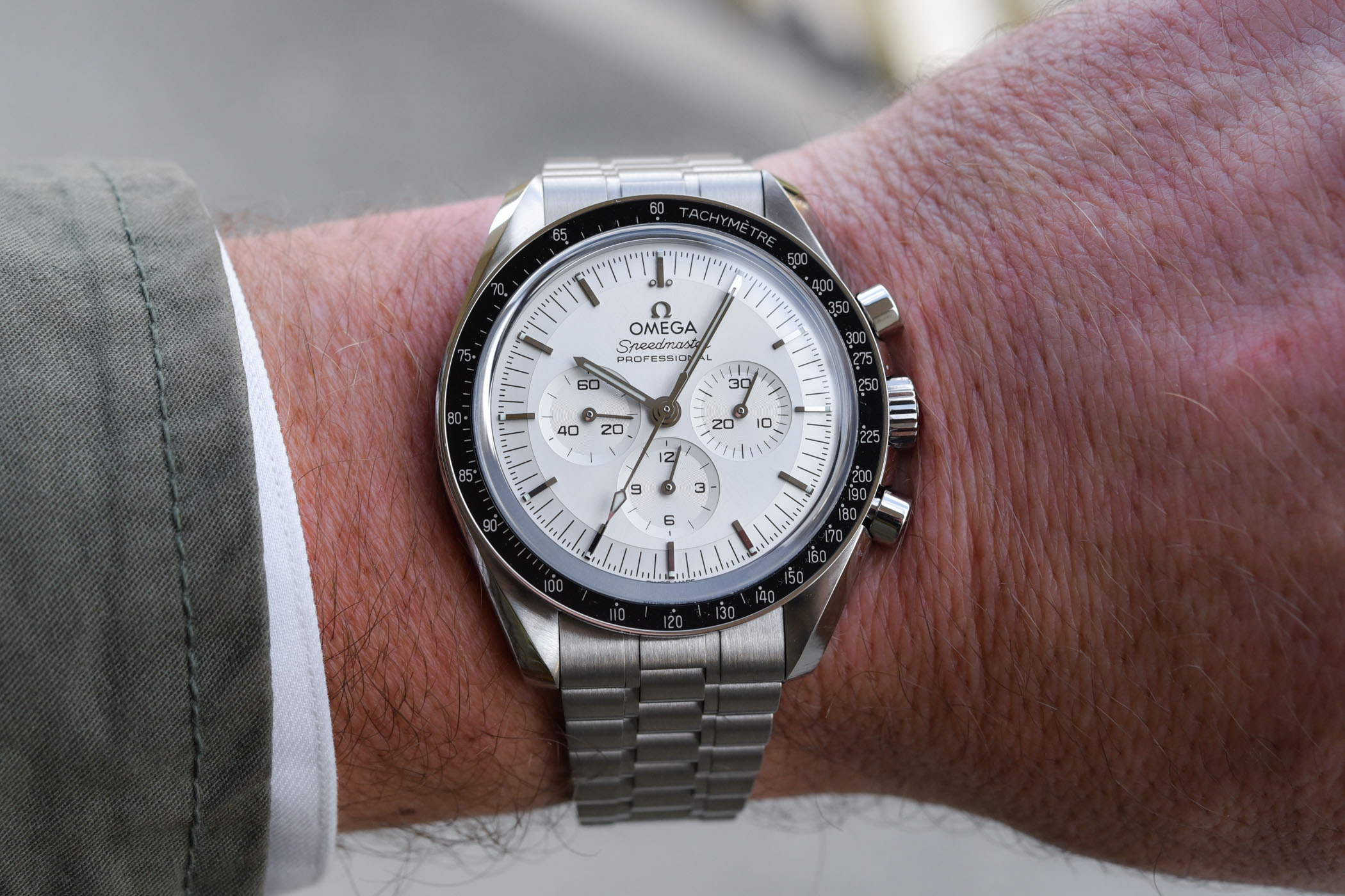 Omega Speedmaster Moonwatch Professional Co-Axial Master Chronometer Canopus Gold Silver dial 310.60.42.50.02.001