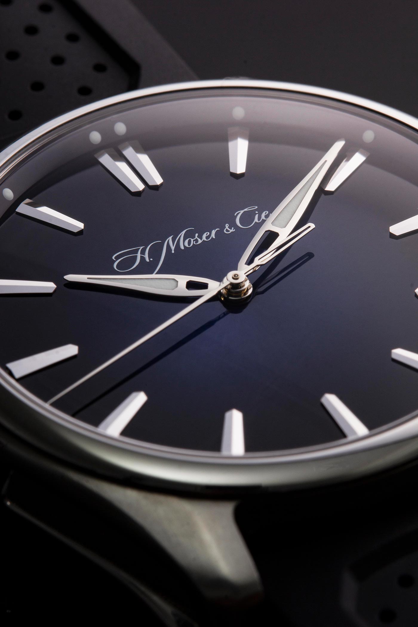 Moser Pioneer Centre Seconds Blue dial