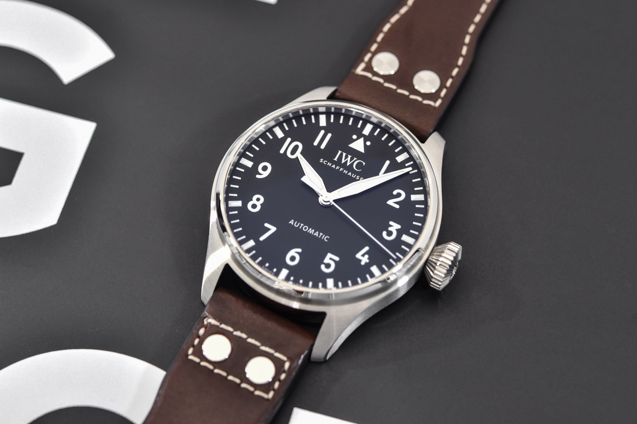 Woordvoerder artikel spade Six cool pilot's watches introduced in 2021 - buying guide, specs, price