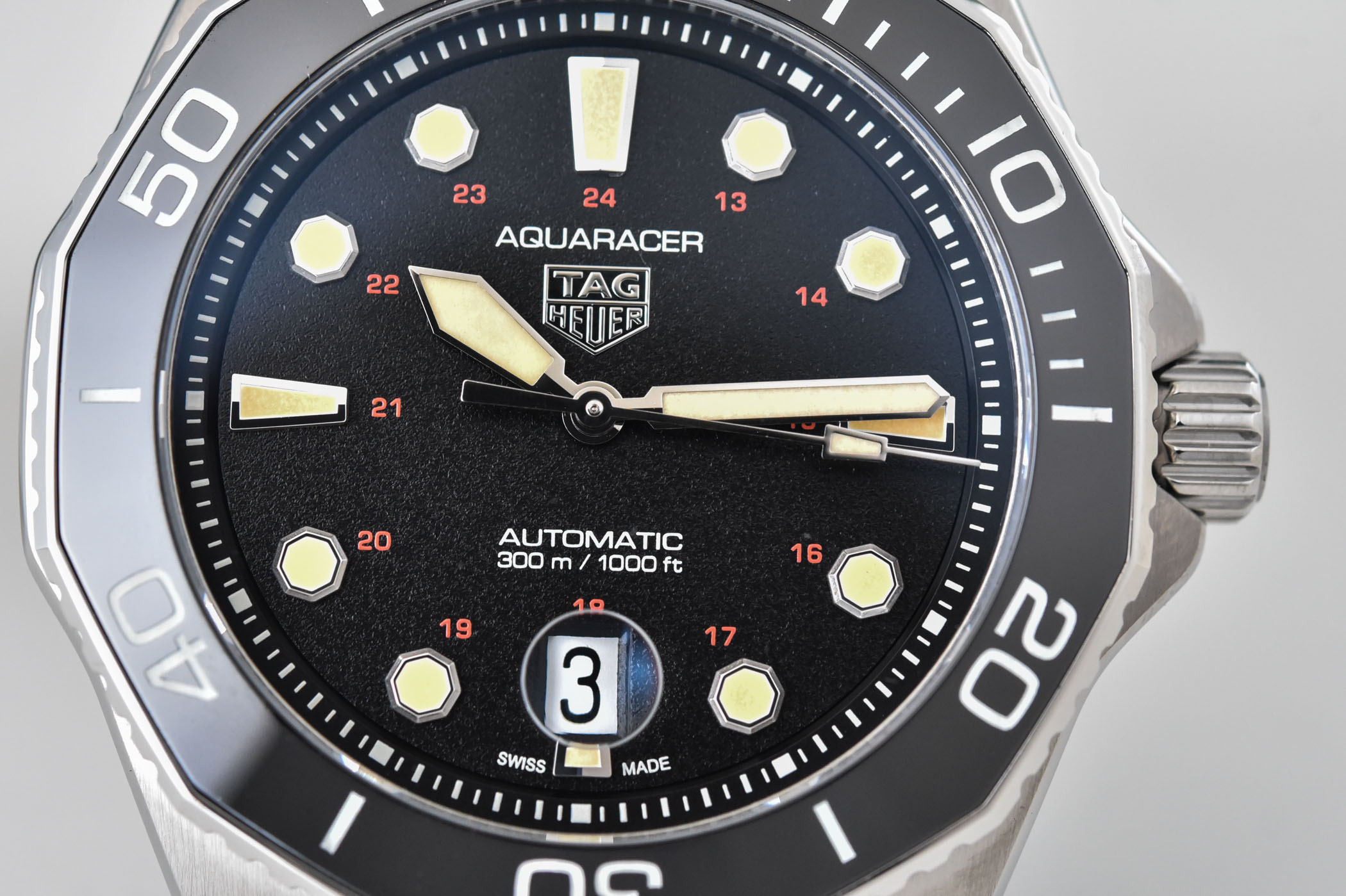 TAG Heuer Aquaracer Professional 300 Tribute to Ref 844 - limited edition WBP208C.FT6201
