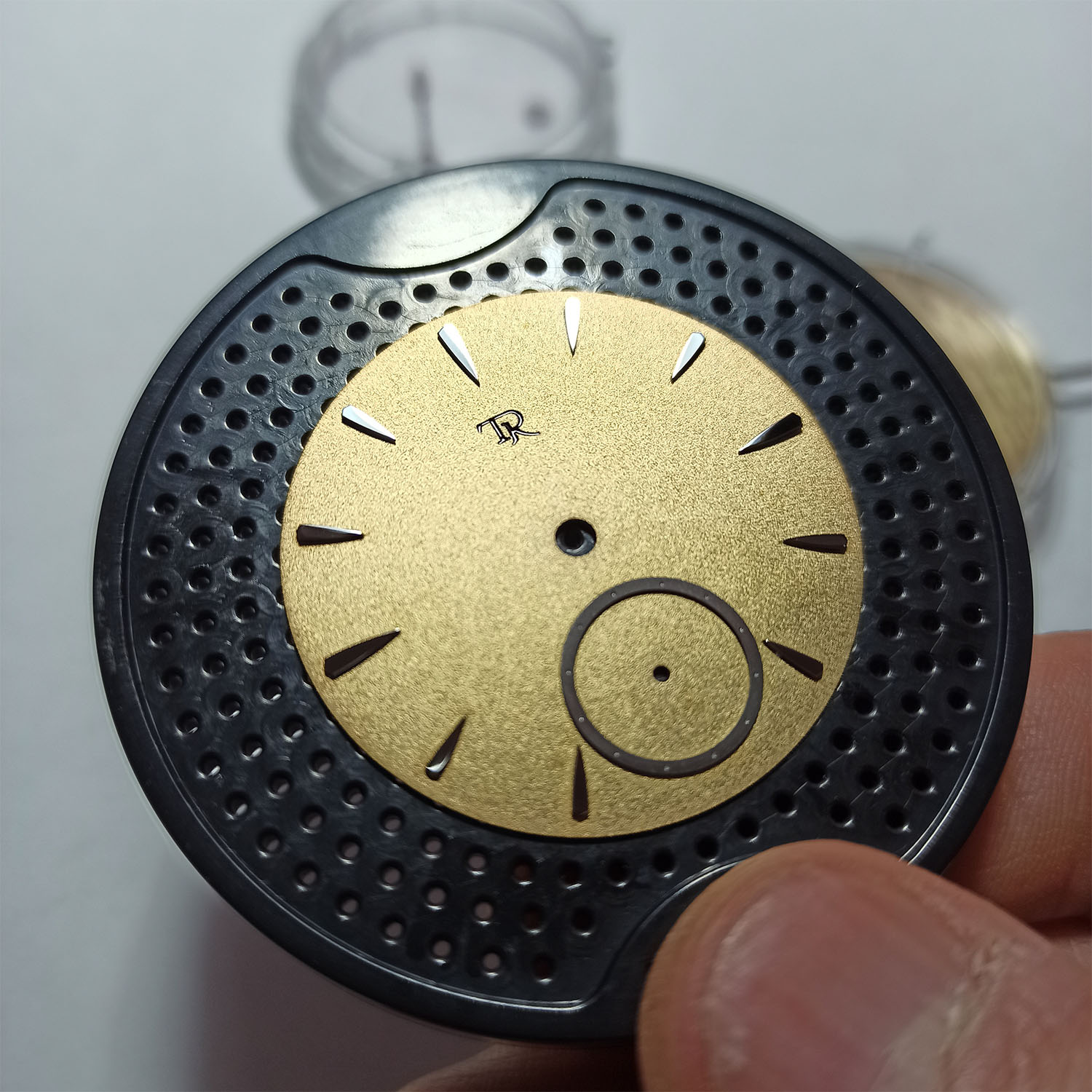 independent watchmaking tsoroev rashid russian watchmaker