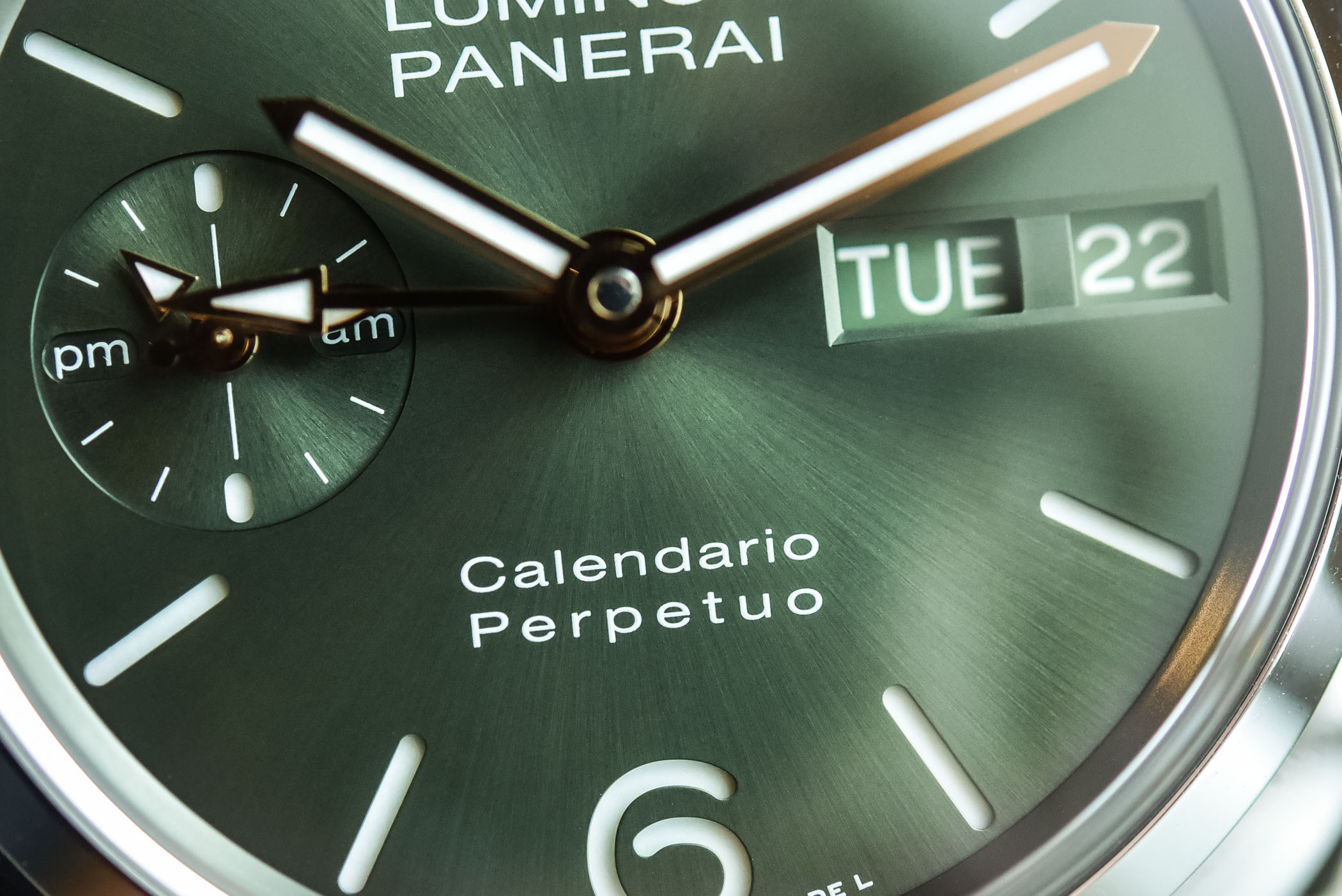 Panerai Luminor Perpetual Calendar Platinumtech PAM00715