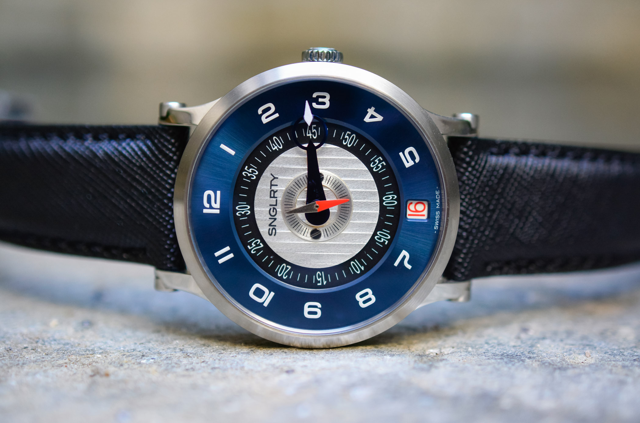 SNGLRTY Blue Steel OHI-4 patented display watch independent watchmaking