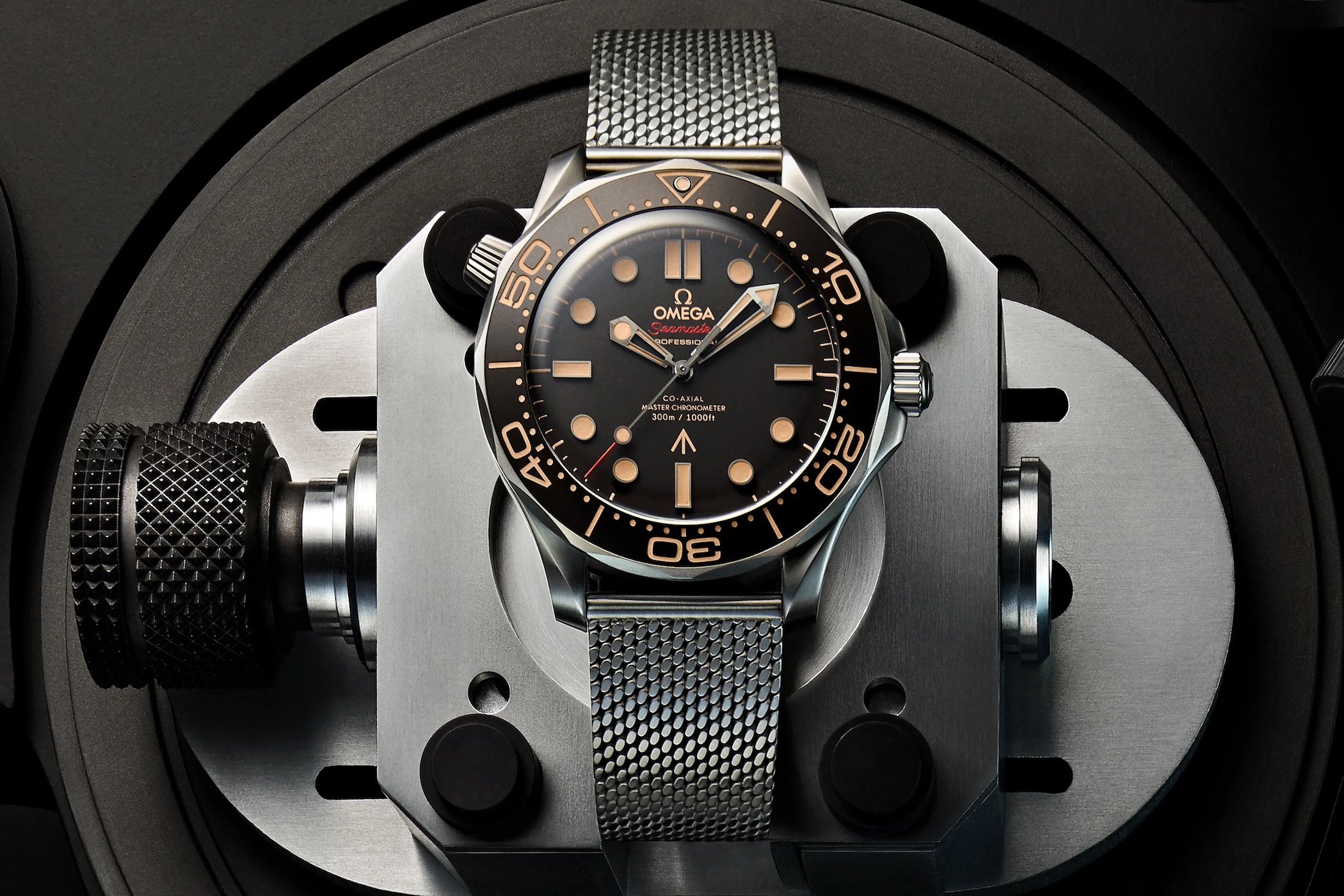 Retrospective - All OMEGA Seamaster Watches Worn in James Bond 007 Movies Including No Time to die