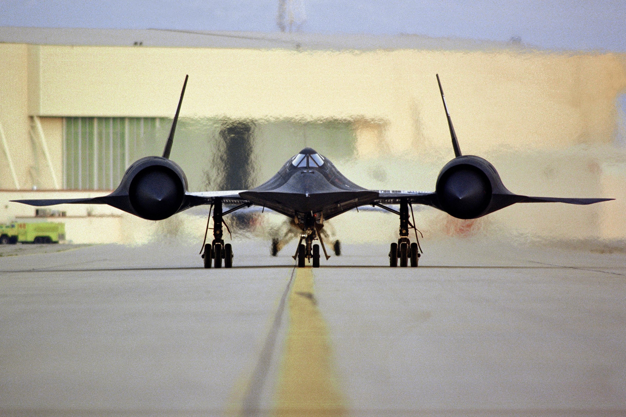 Lockheed SR-71 Blackbird spy plane 1