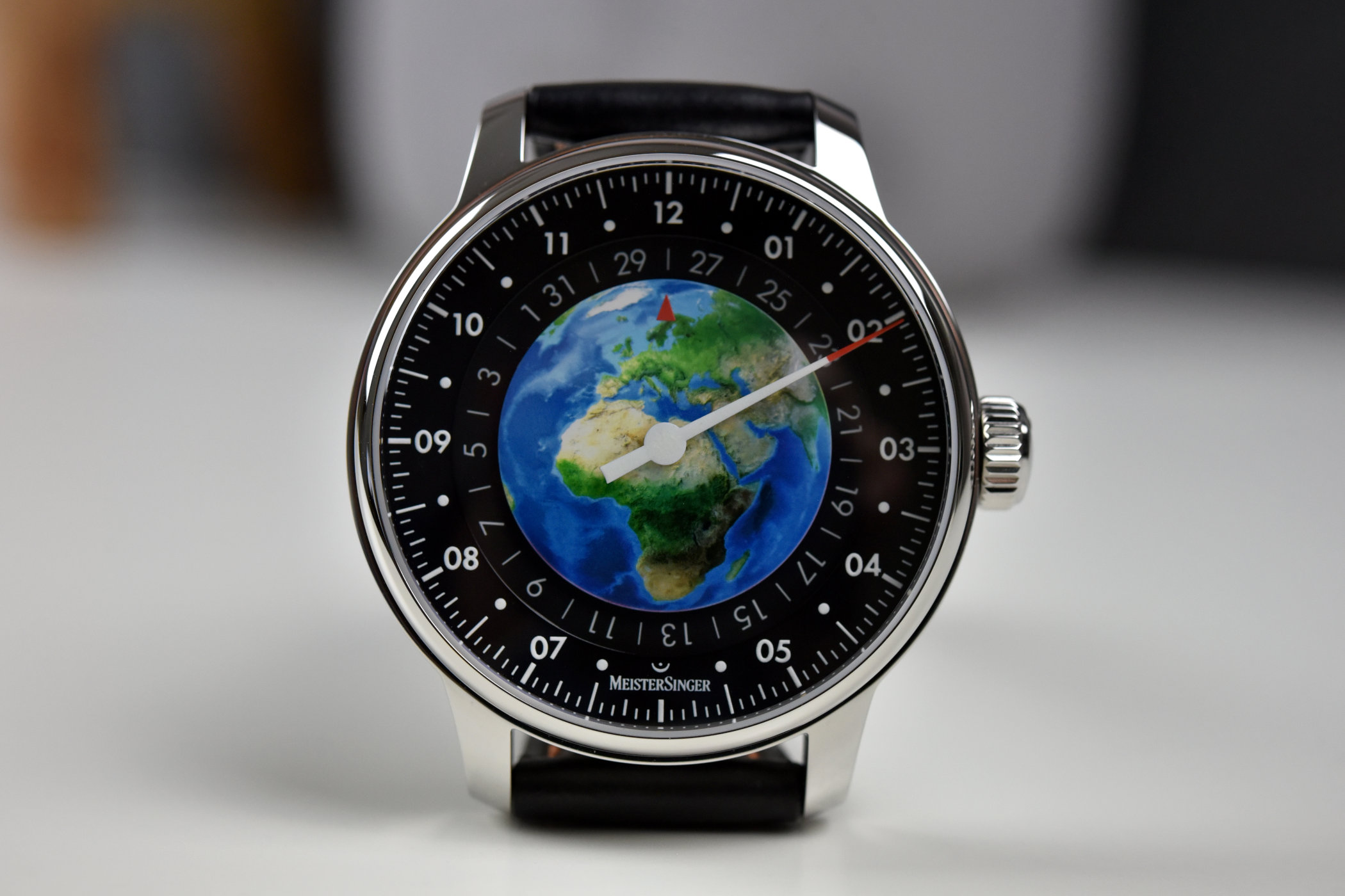 MeisterSinger Edition Planet Earth Review 5