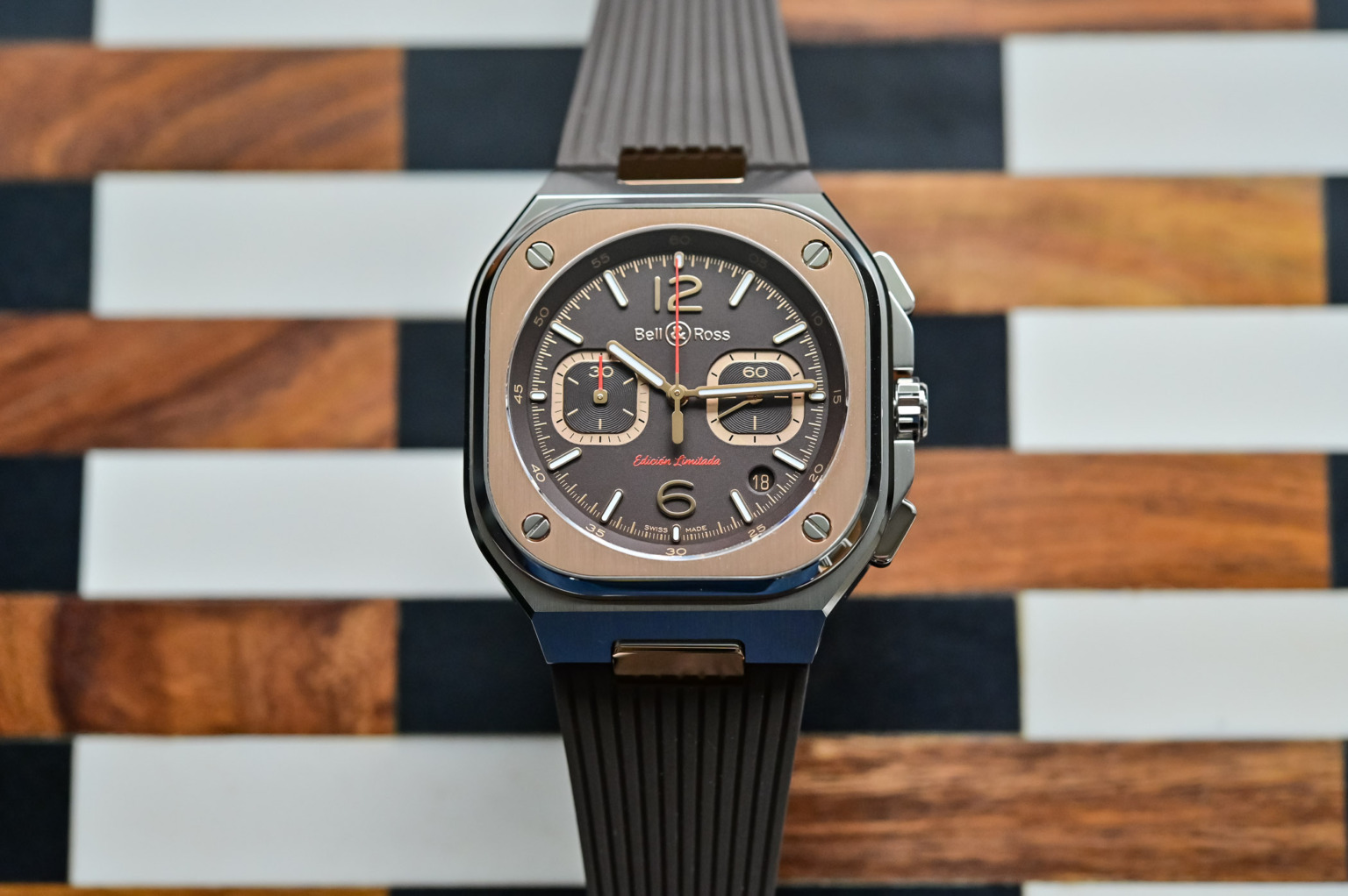 Hands-On - Bell & Ross BR 05 Chrono Edición Limitada (Specs & Price)