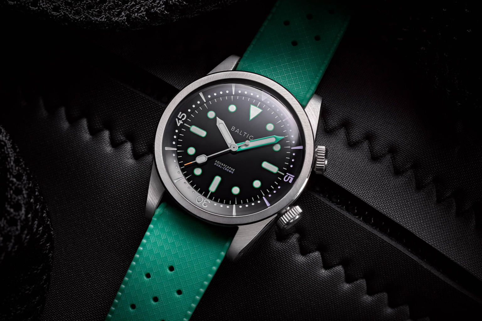 Baltic Aquascaphe Titanium 41mm HandsOn Review, Price