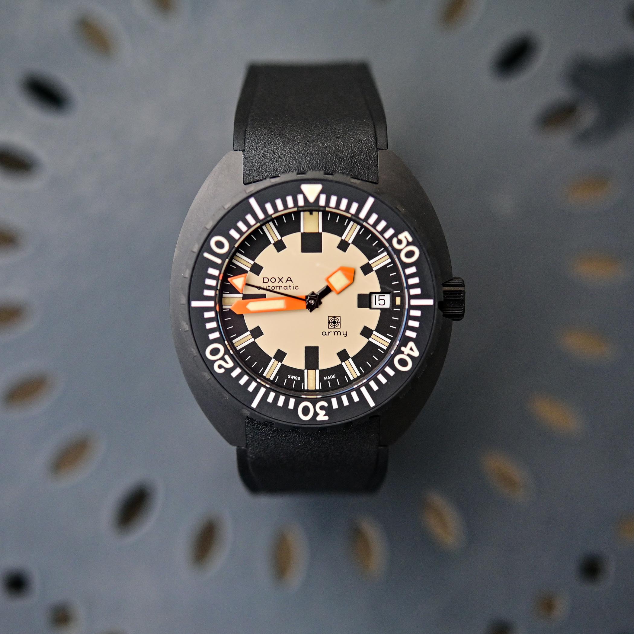 DOXA Army Watches of Switzerland Edition black ceramic