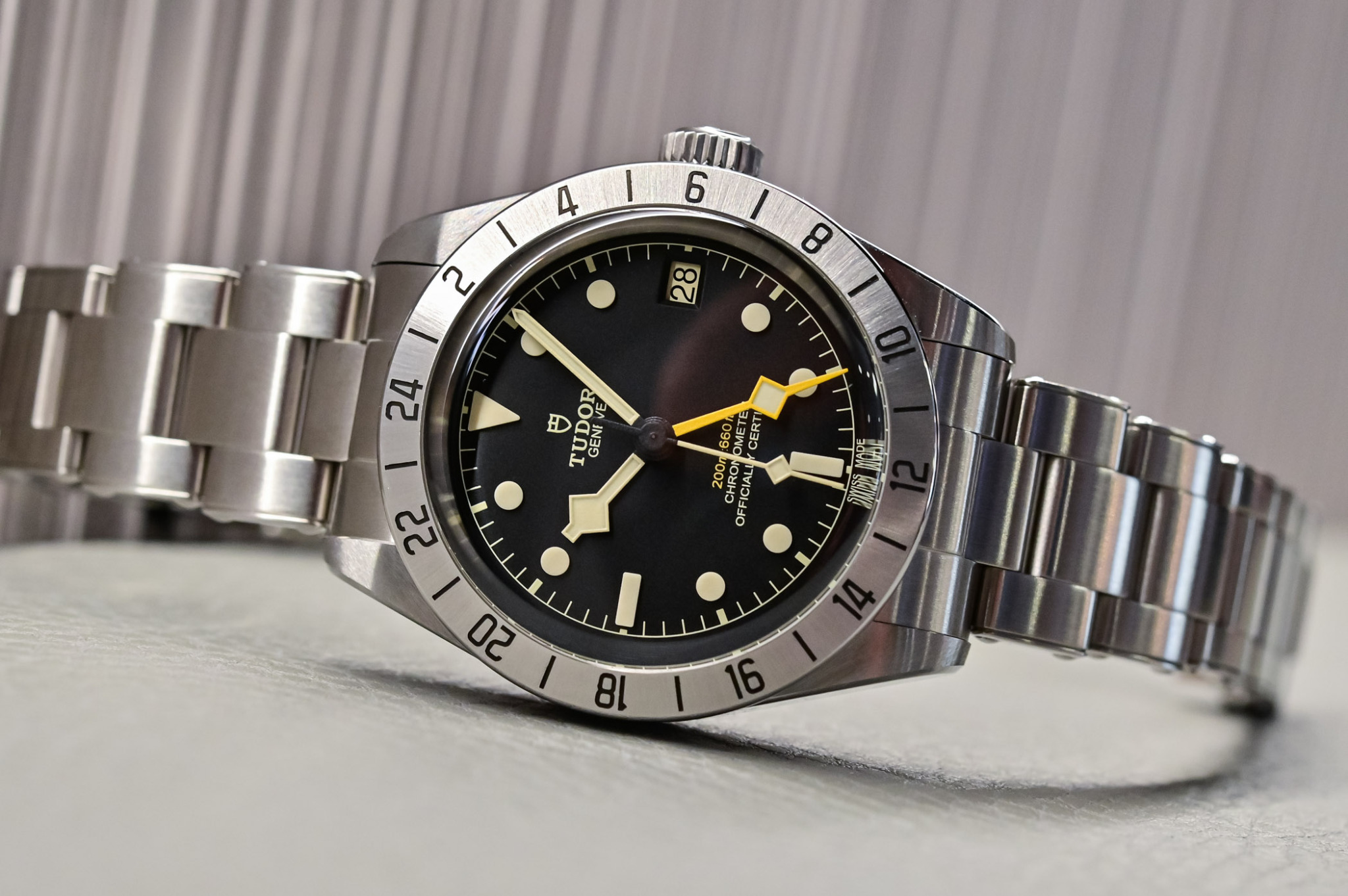 Review Tudor Black Bay Pro GMT 79470 (Live Pics, Specs & Price)