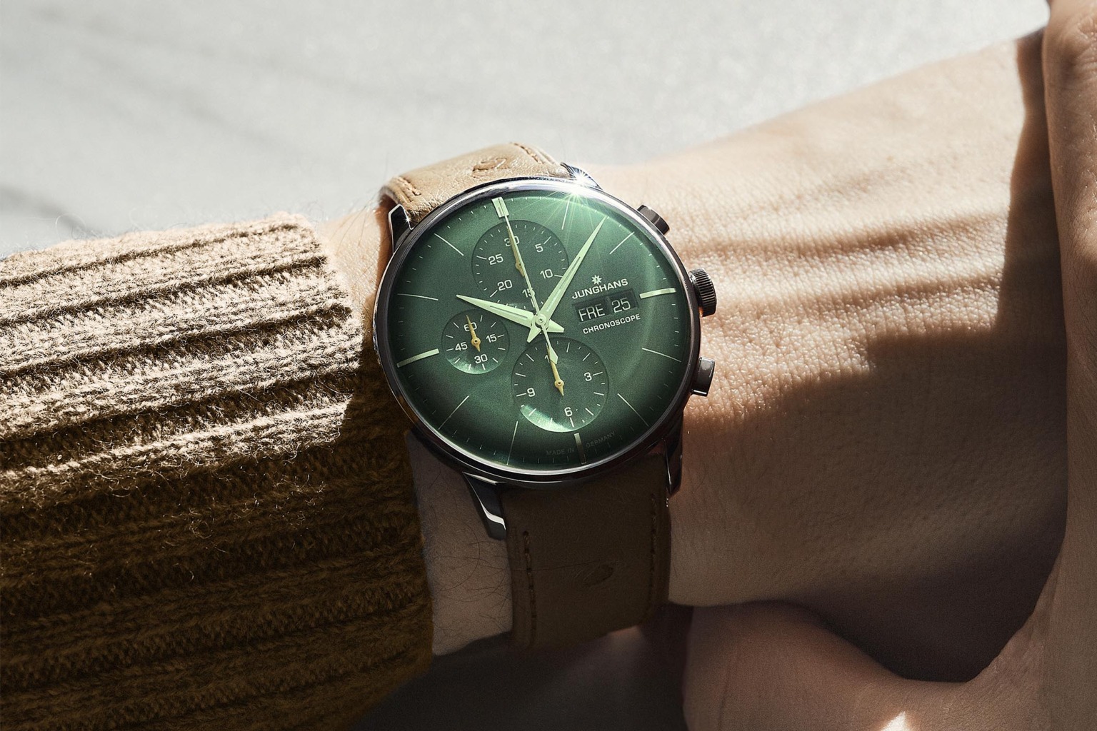 Introducing Junghans Meister Chronoscope Green Dial (Specs & Price)