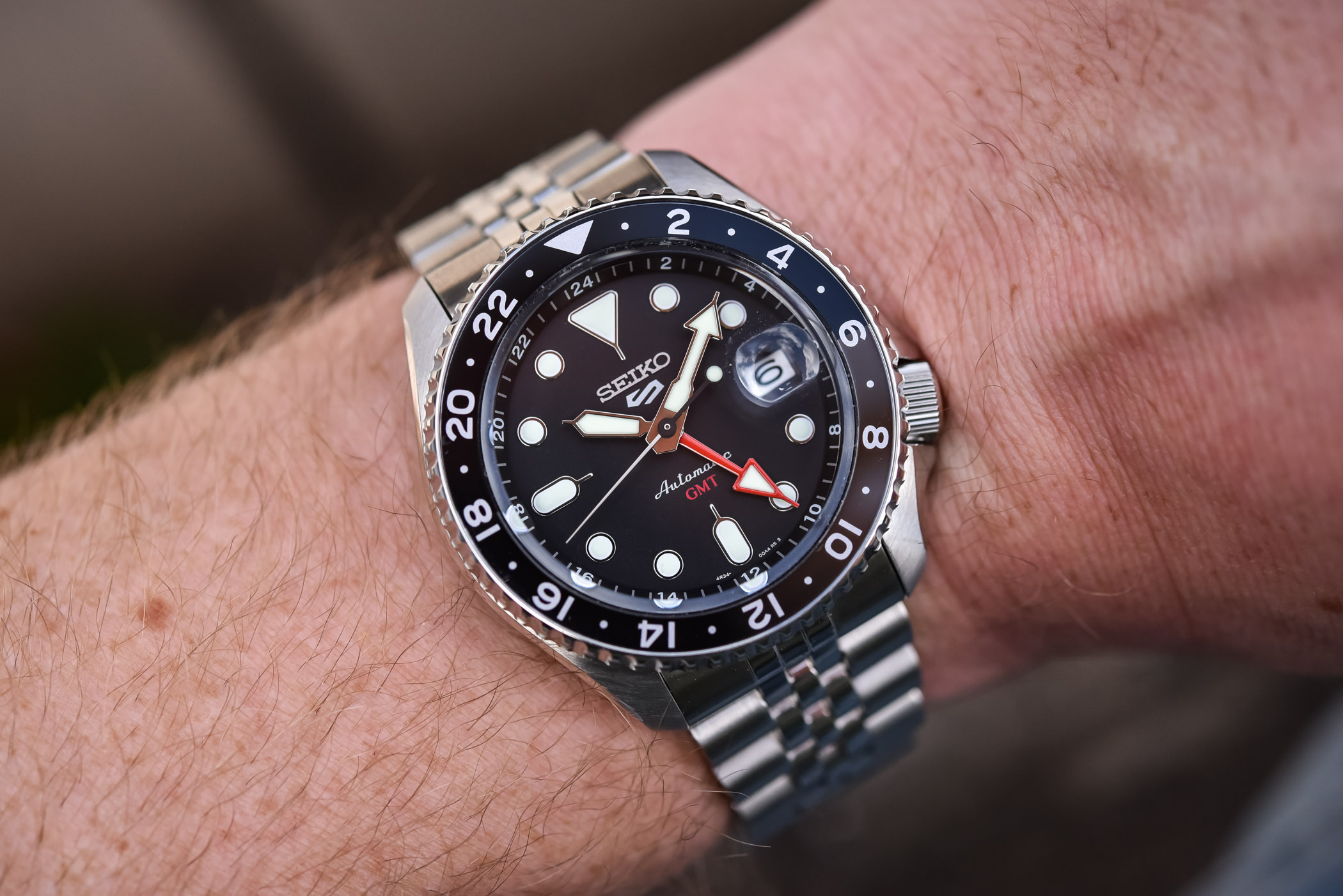 Seiko 5 Sports Style GMT Best Summer Watch - Opinion Review