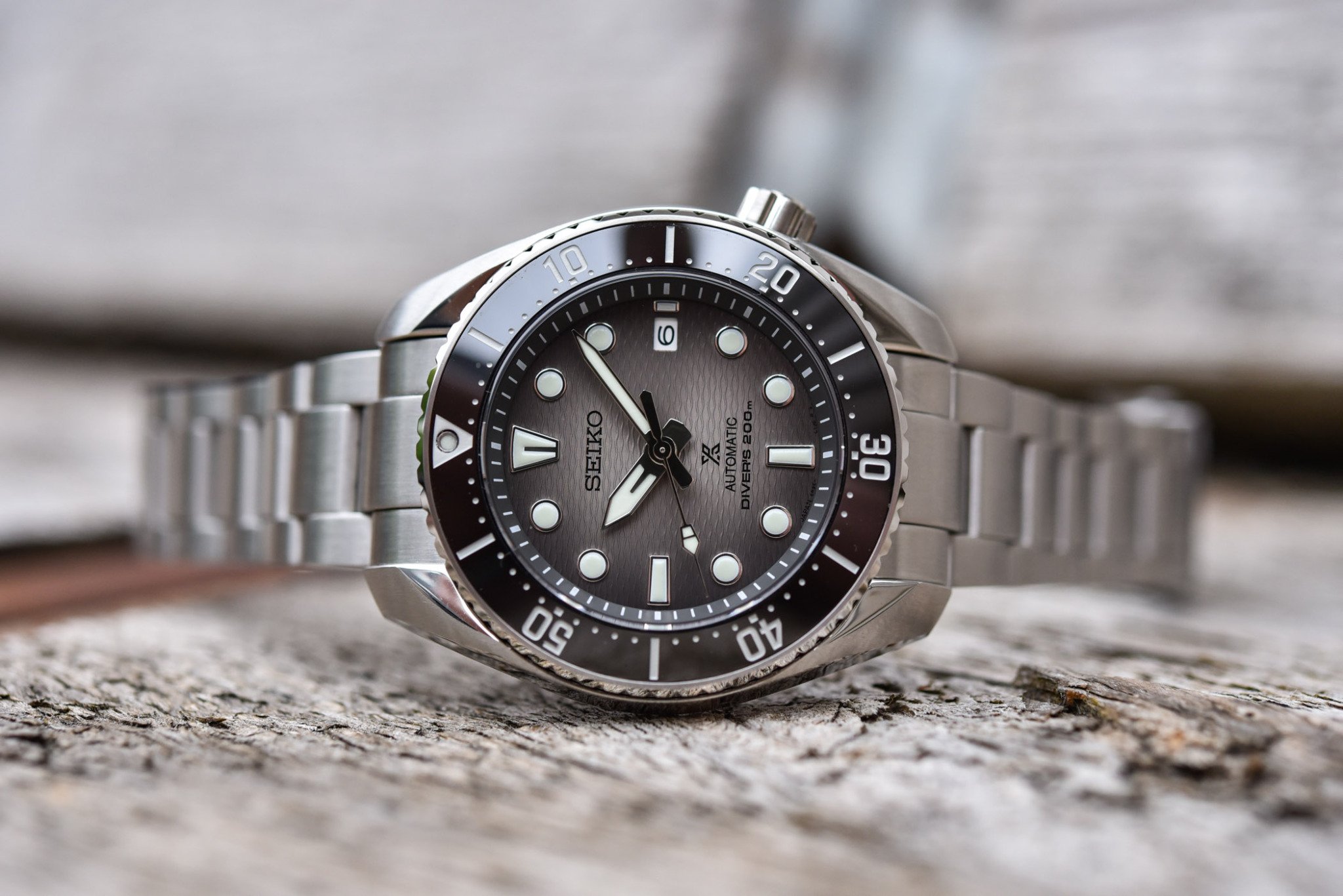 Review - The 2022 Seiko Sumo Prospex Diver 200m SPB321J1 SPB323J1