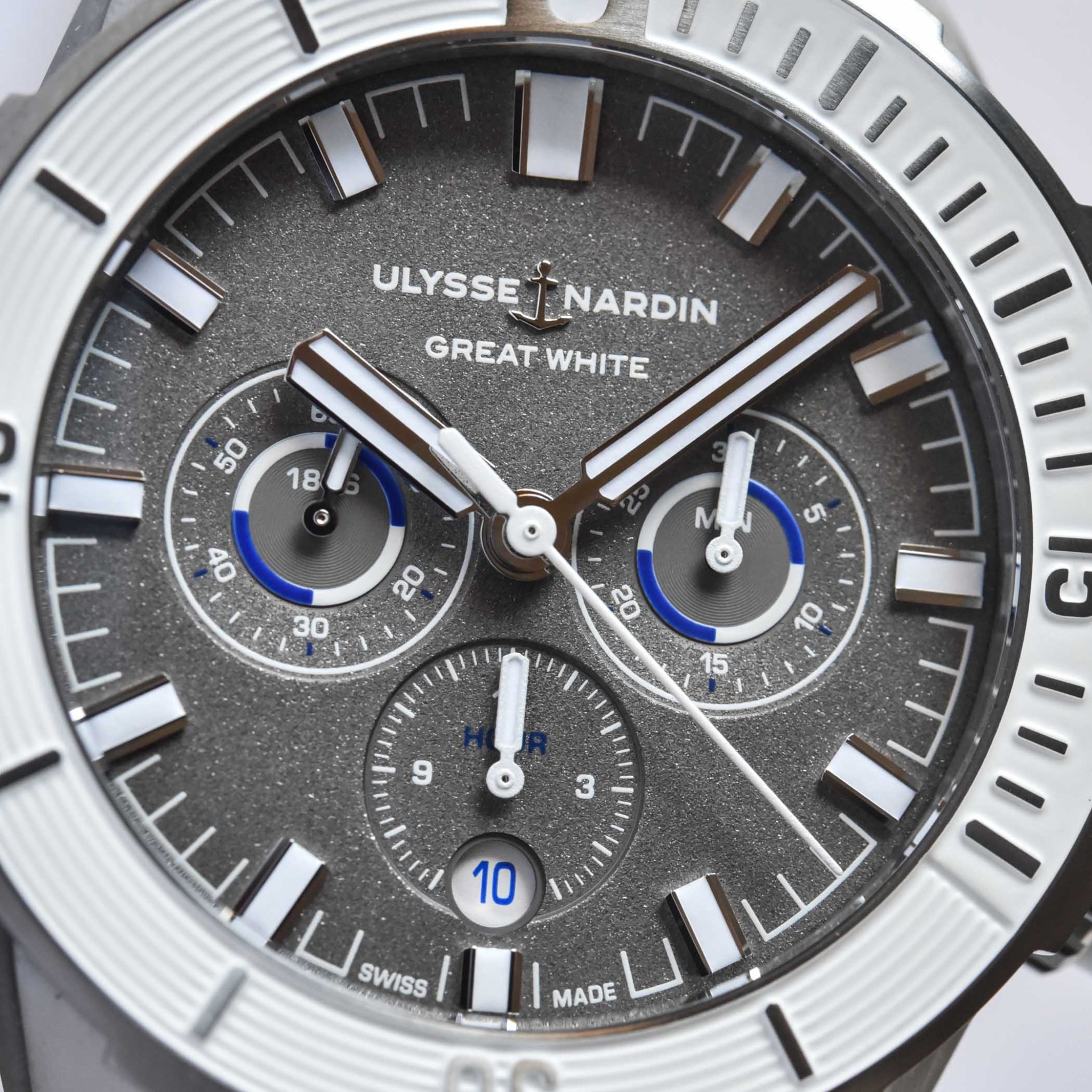 HandsOn Ulysse Nardin Diver Chronograph Great White Limited Edition