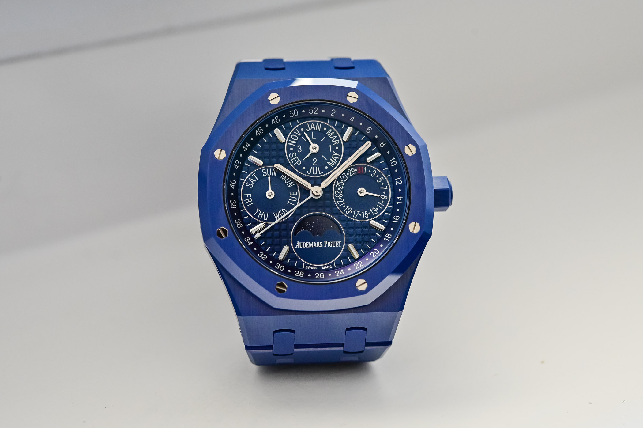 Hands On The Blue Ceramic AP Royal Oak Perpetual Calendar 26579CS