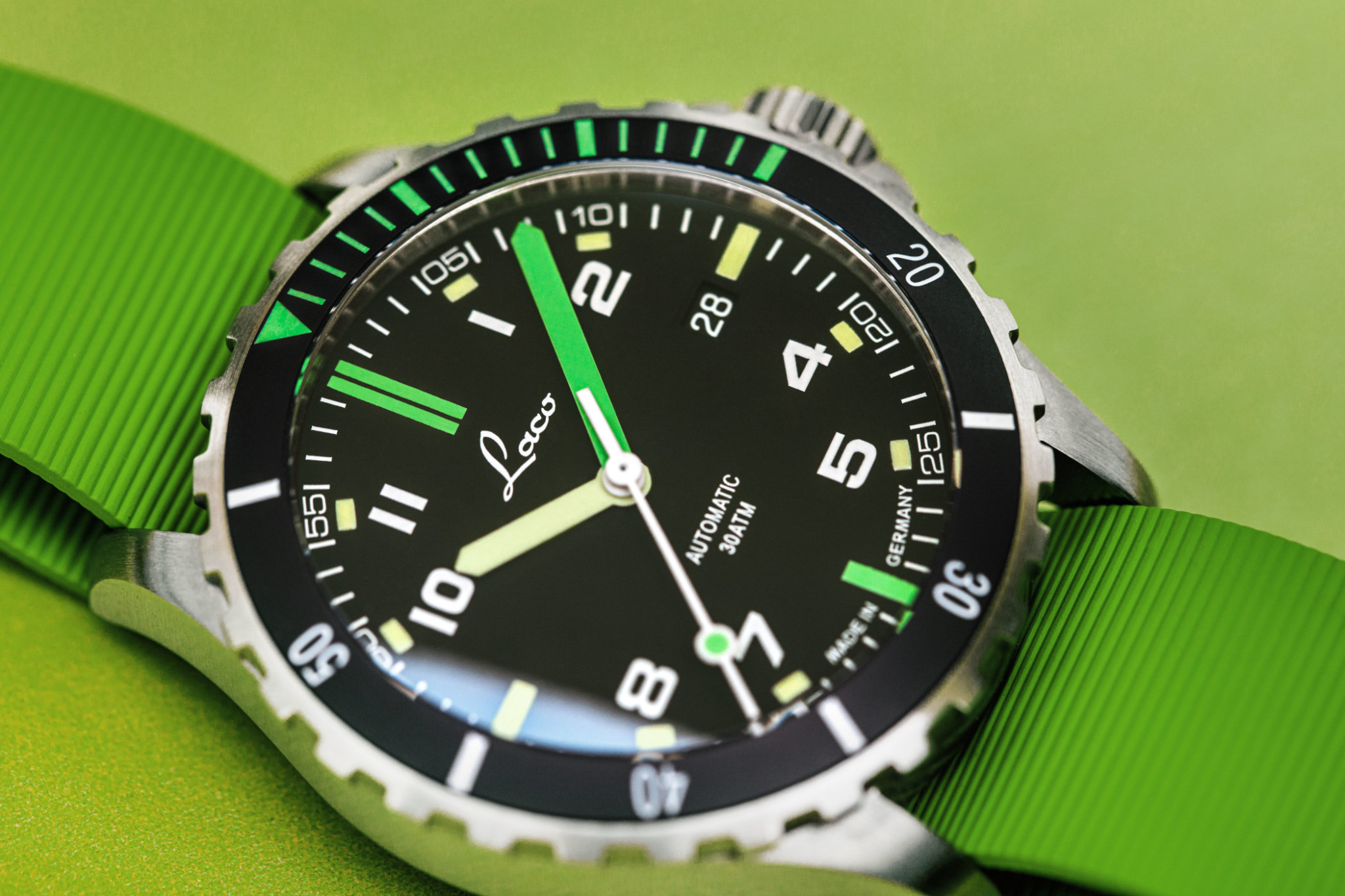 Introducing The Laco Scorpion dive watch now in a more compact 39mm