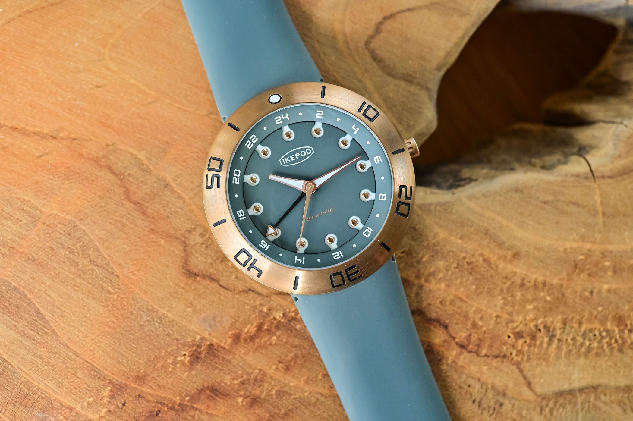 Ikepod Seapod Bronze GMT Limited Edition