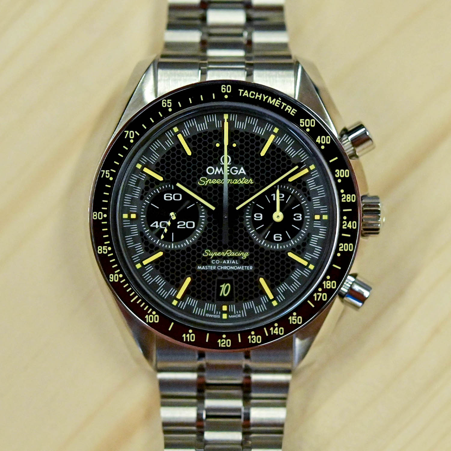 Omega Speedmaster Super Racing and Spirate System - video review