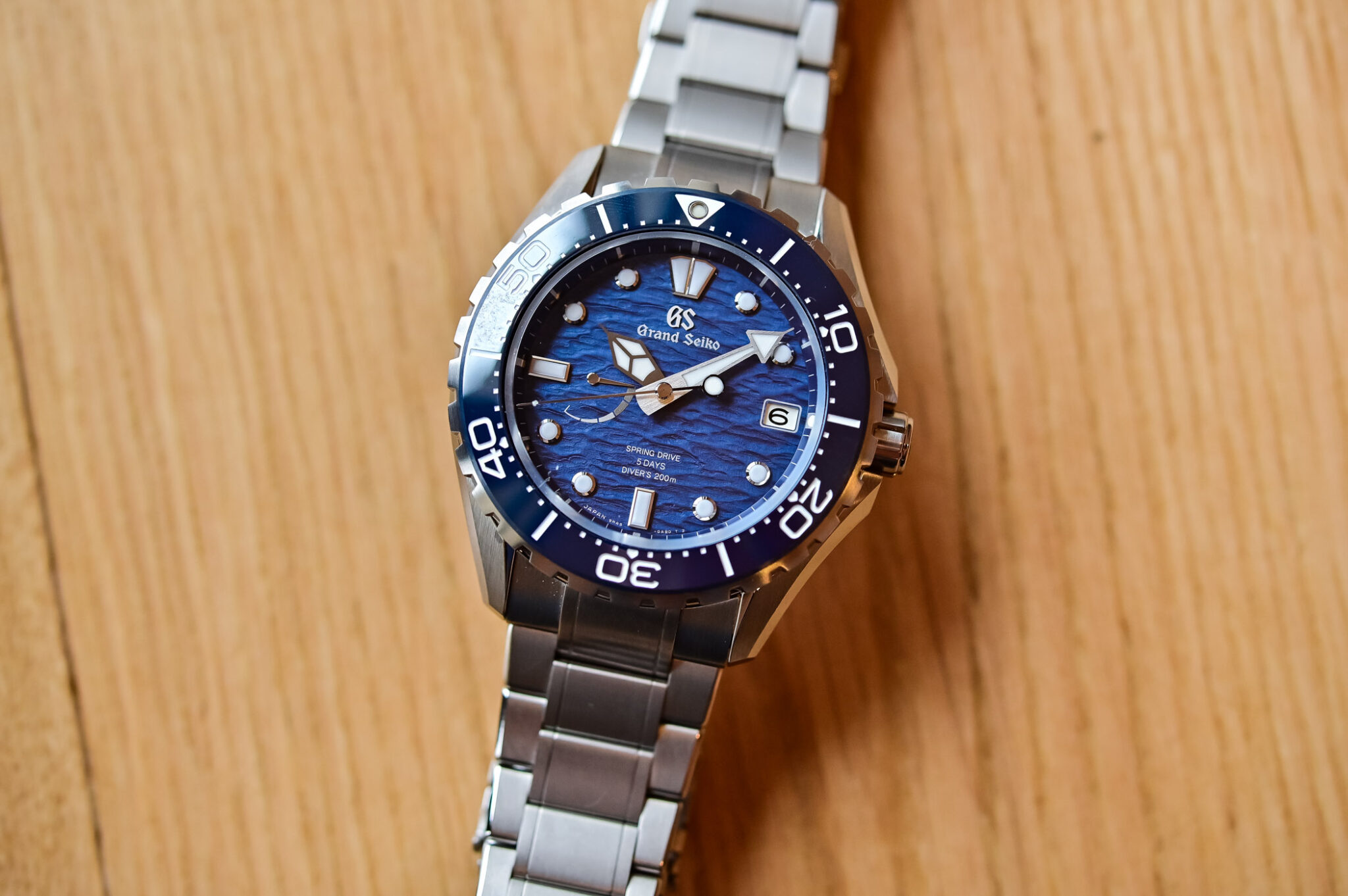 Handson The Grand Seiko Diver Spring Drive Blue Ushio SLGA023