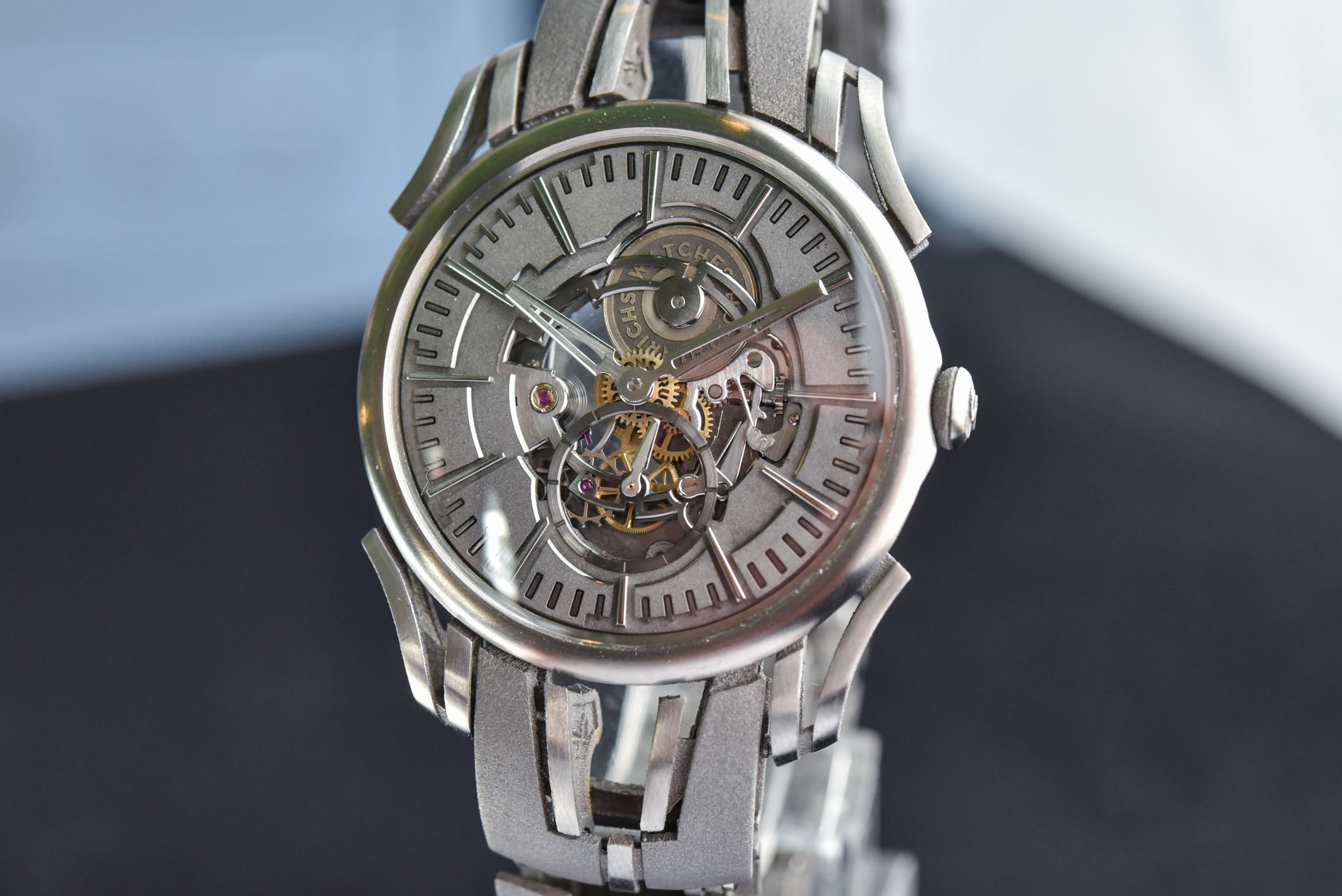 Holthinrichs Deconstructed 3D-Printed Titanium Watch and Bracelet