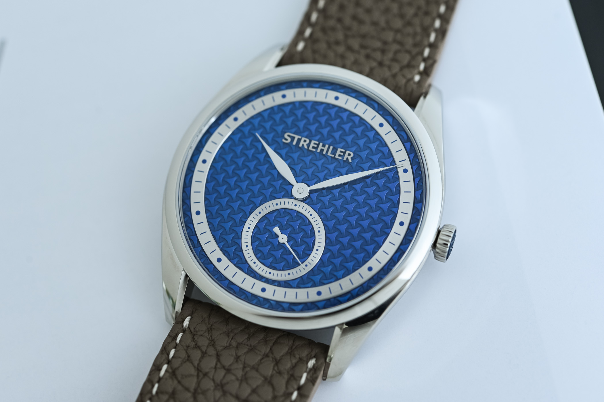 Strehler Sirna - New Brand and Watch of Andreas Strehler