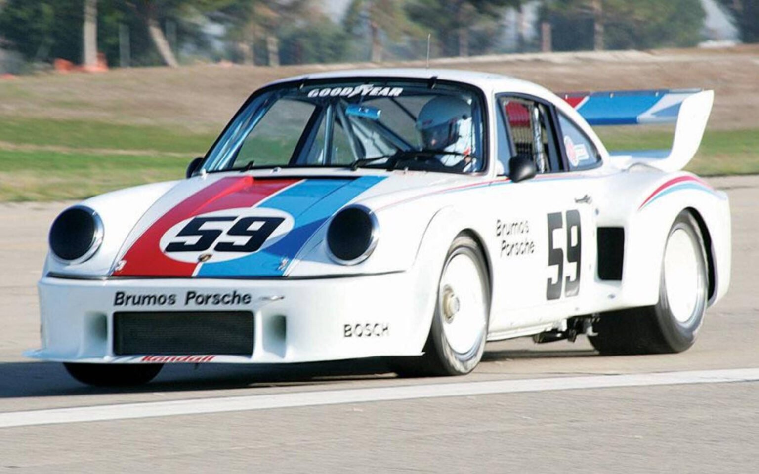 Petrolhead Corner: The Singer DLS-T Reimagines The Mighty Porsche 934/5 ...