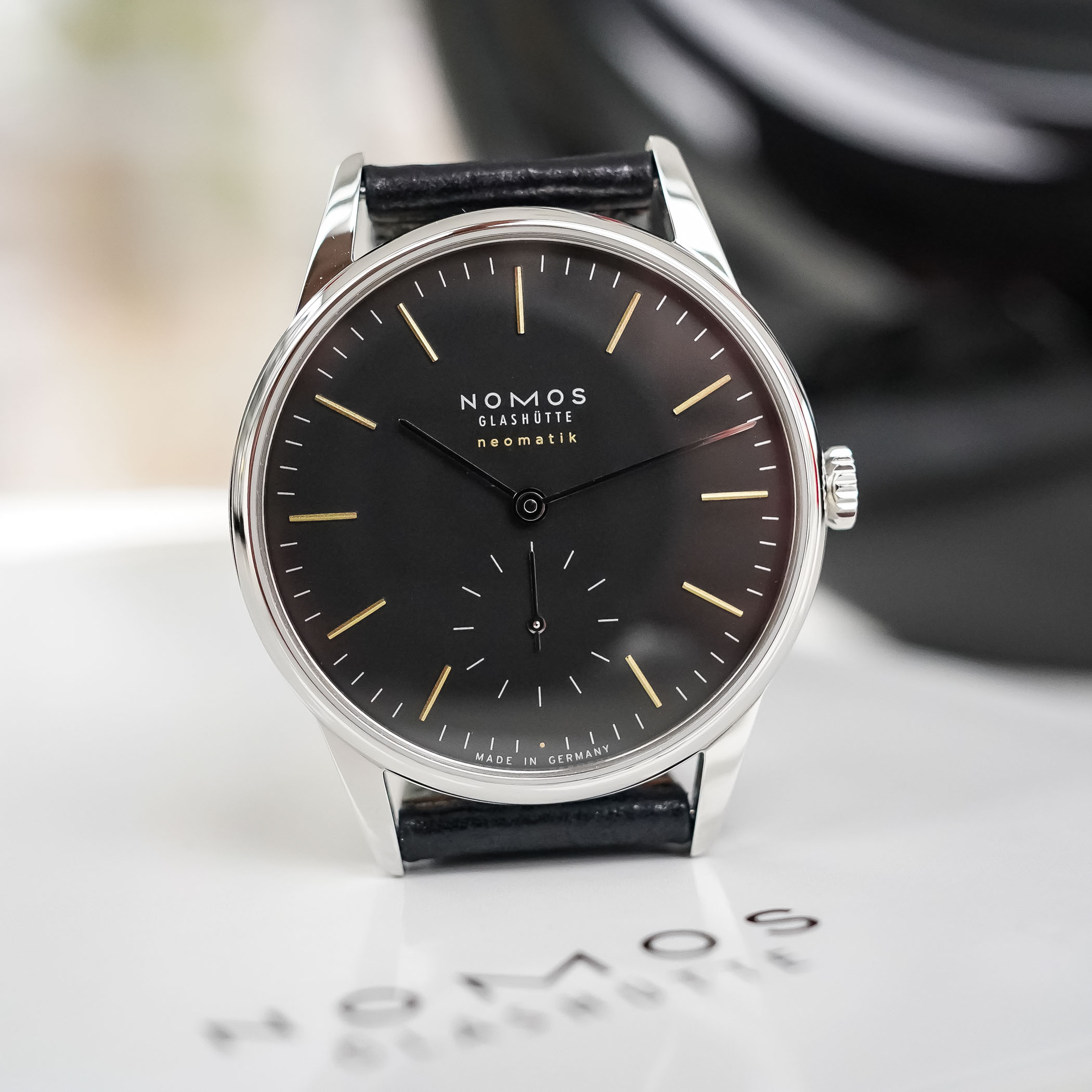 Nomos Orion Neomatk New Black Collection 2024 - hands-on review - 3