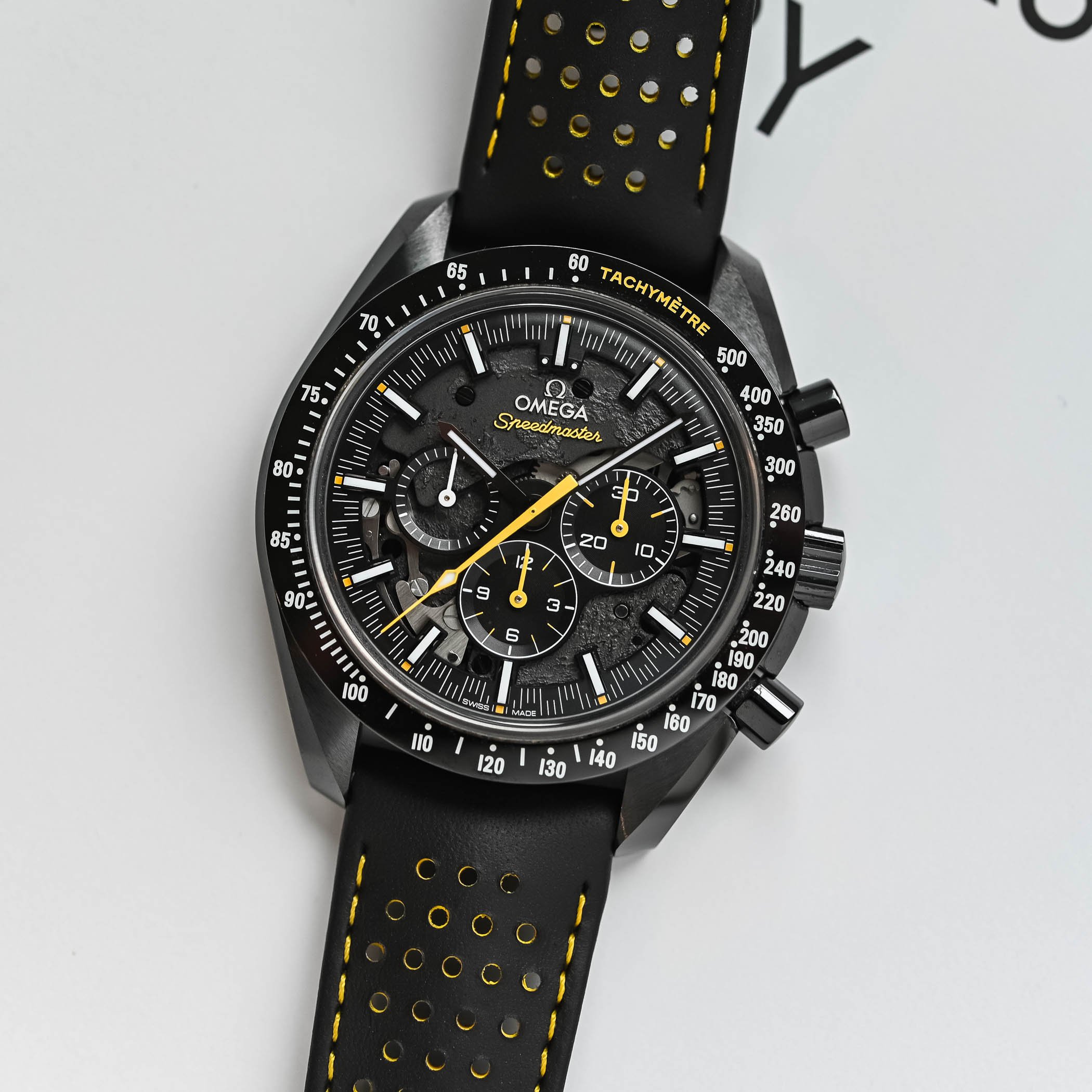 Omega Speedmaster Dark Side of the Moon Apollo 8 Co-Axial Master Chronometer 44.25mm black ceramic 2024 update calibre 3869 - review - 20