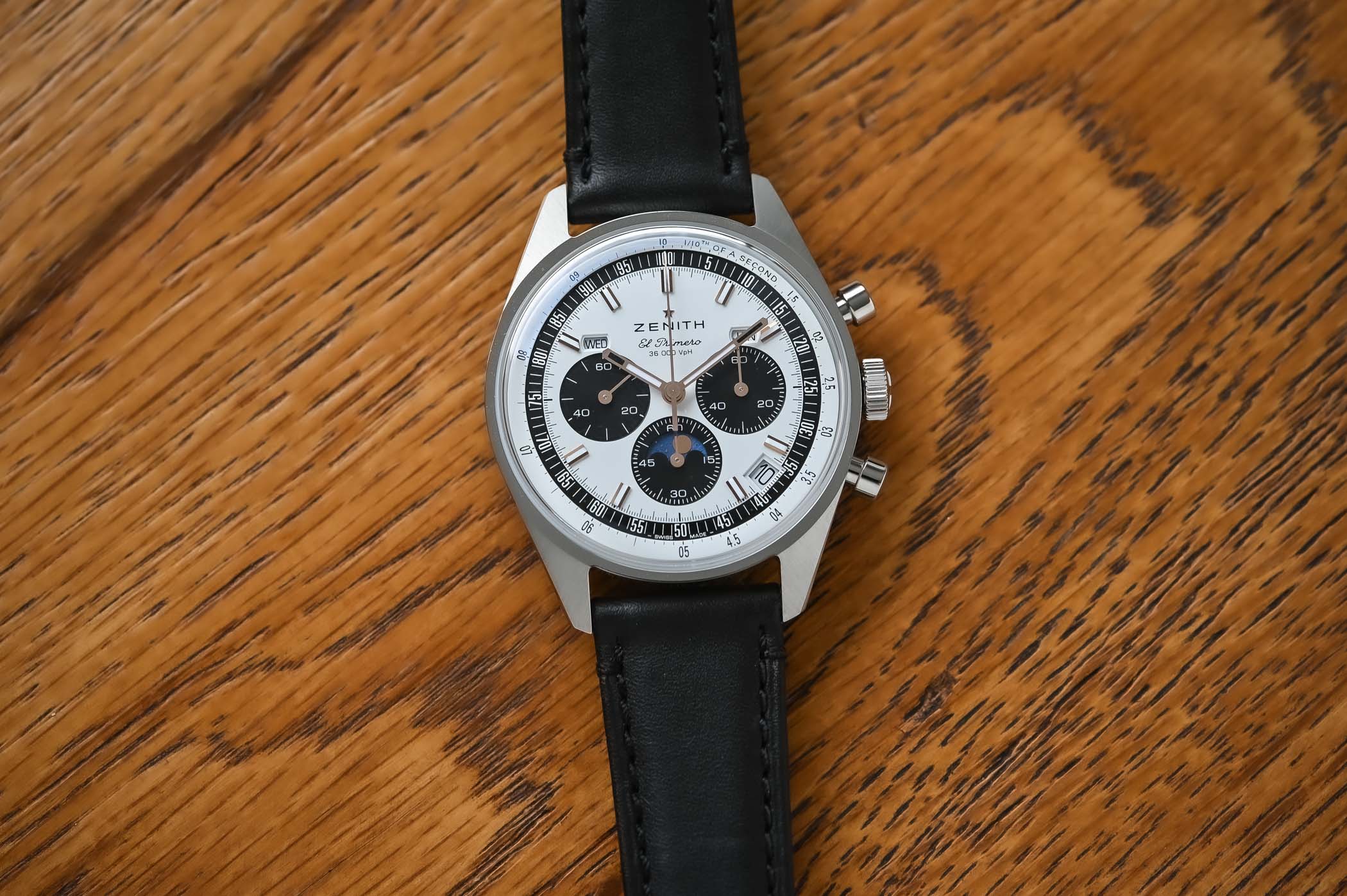 First Look: The Zenith Chronomaster Original Triple Calendar First Look: The Zenith Chronomaster Original Triple Calendar