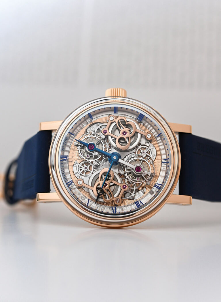 Livre 'Breguet - Le Quai De L'horloge N°5' - Catalogue Horloger - Bon état (occasion)