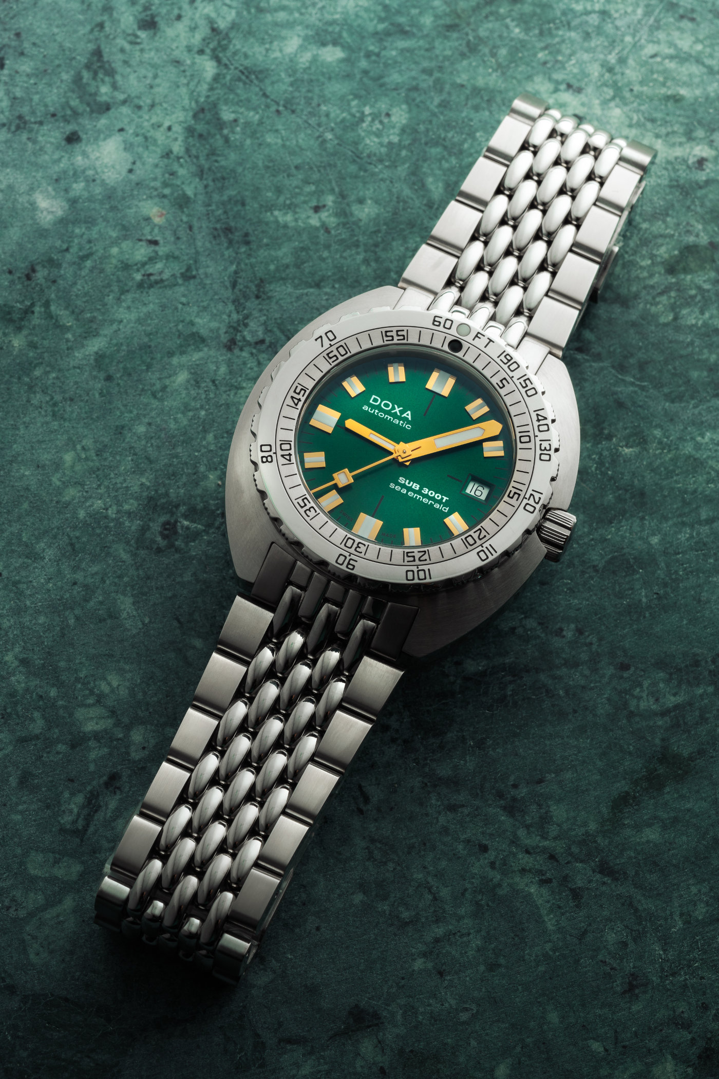 New Sea Emerald Green Doxa watches Doxa-Sea-Emerald-Green-Collection-SUB-300T-1