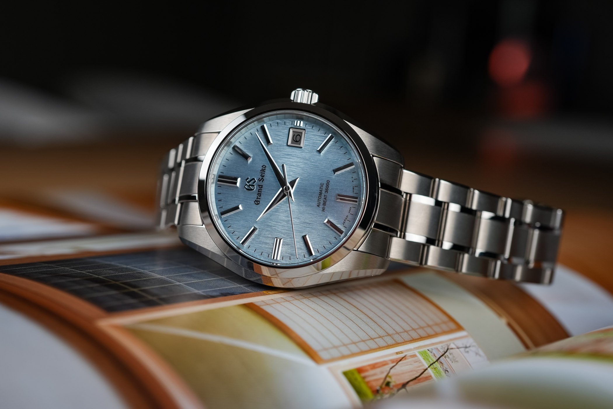 Grand Seiko Icefall SBGH349 Titanium 40mm